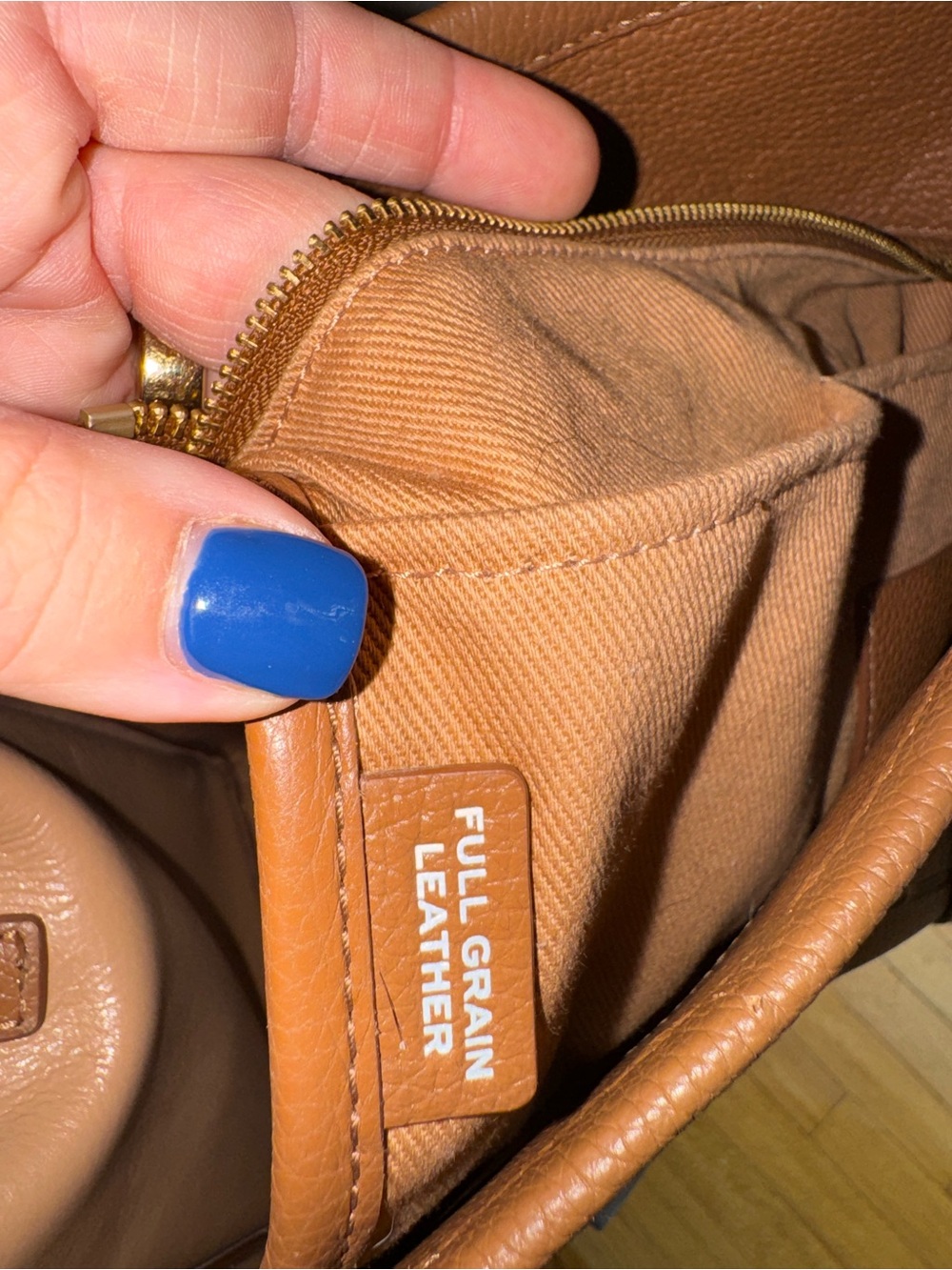 Marc Jacobs The Tote Bag - Picture 7 of 9